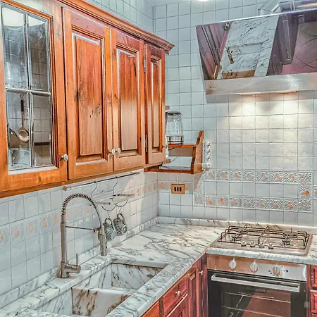 Апартаменты Domus Art - Casa D'arte Con 2 Bagni - Centro Феррара